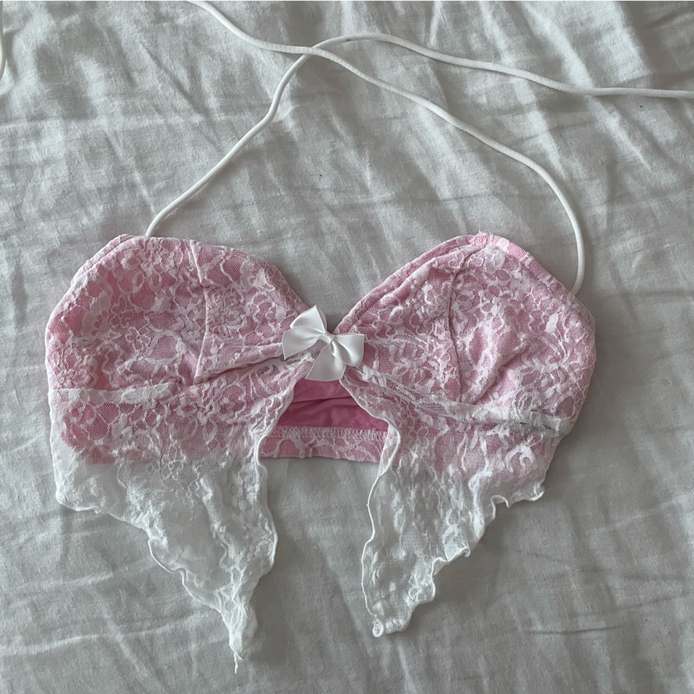 PINK AND WHITE LACE ASYMMETRICAL TANK TOP